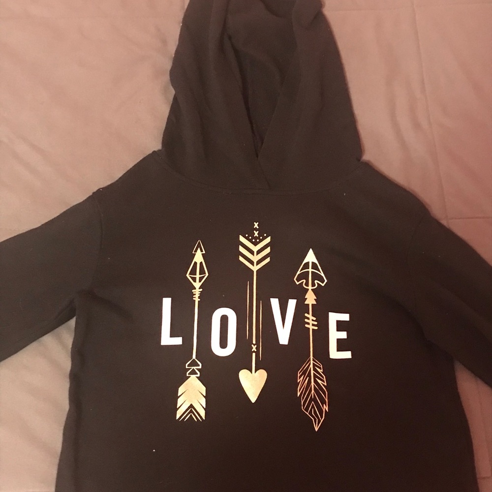 black cropped hoodie!